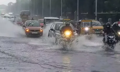Telangana : రాబోయే మూడు రోజుల్లో కూడా తెలంగాణలో భారీ వర్షాలు