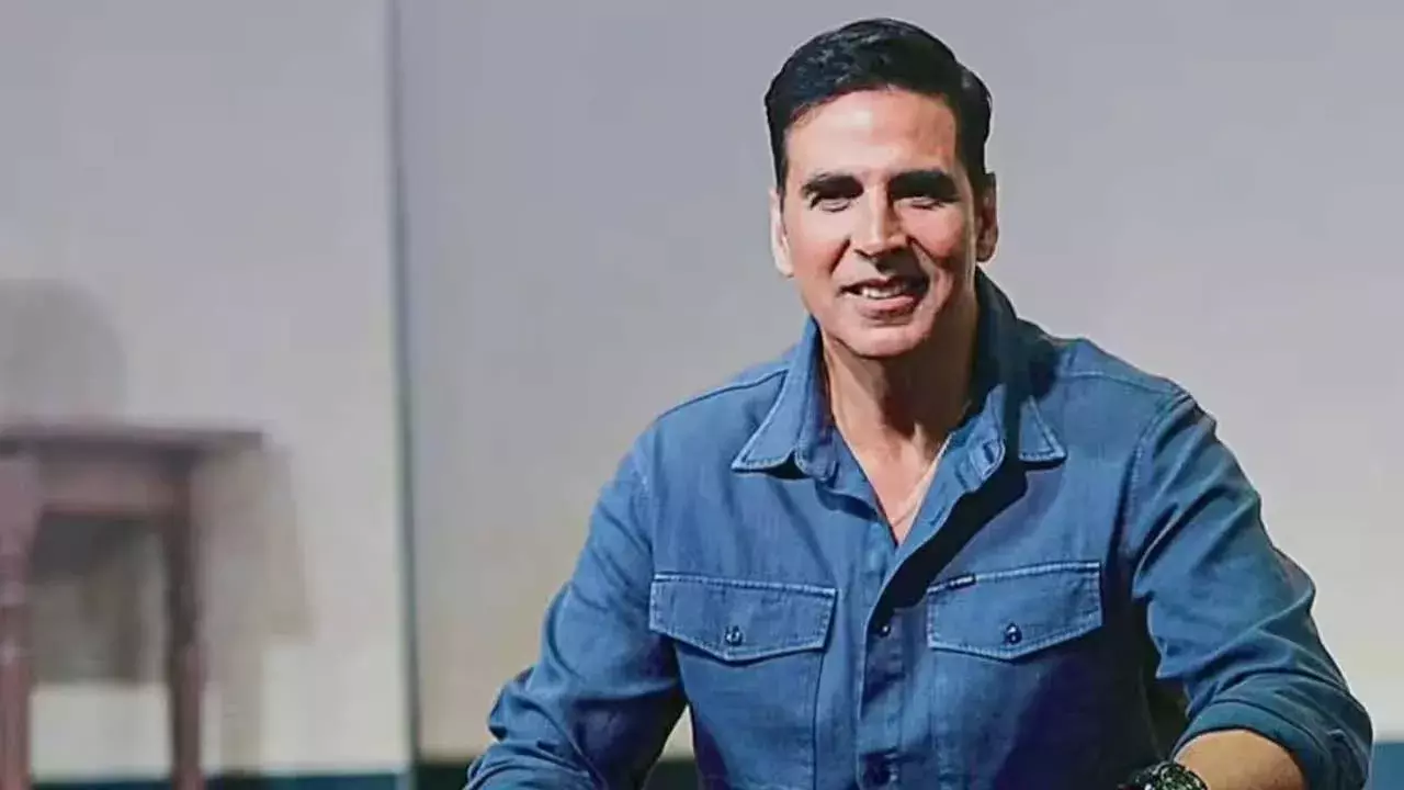 Akshay Kumar : 650 మంది స్టంట్మ్యాన్లకు ఇన్సూరెన్స్ చేయించిన అక్షయ్ కుమార్ Akshay Kumar : 650 మంది స్టంట్మ్యాన్లకు ఇన్సూరెన్స్ చేయించిన అక్షయ్ కుమార్