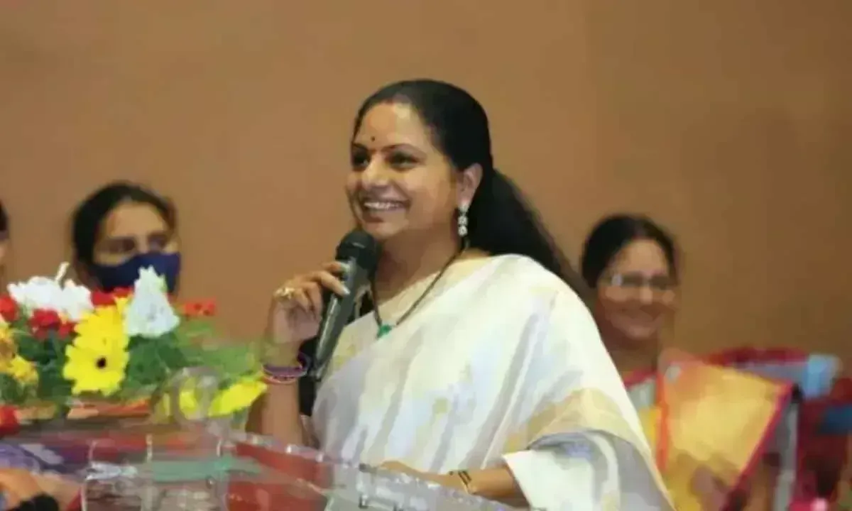 KAVITHA: ఒంటరైన  కల్వకుంట్ల  కవిత.? KAVITHA: ఒంటరైన  కల్వకుంట్ల  కవిత.?