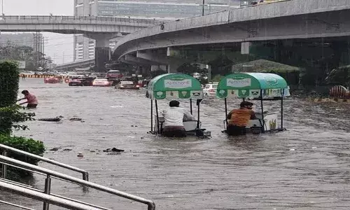 rains: తెలుగు రాష్ట్రాల్లో భారీ వర్షాలు rains: తెలుగు రాష్ట్రాల్లో భారీ వర్షాలు