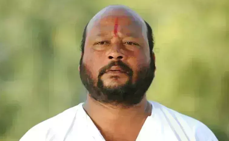 FISH VENKAT:  టాలీవుడ్లో ఫిష్ వెంకట్ ప్రస్థానం FISH VENKAT:  టాలీవుడ్లో ఫిష్ వెంకట్ ప్రస్థానం