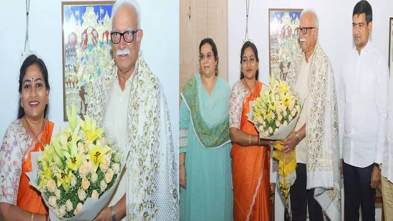 Home Minister Anitha : అశోక గజపతి రాజును కలిసిన హోంమంత్రి అనిత.. Home Minister Anitha : అశోక గజపతి రాజును కలిసిన హోంమంత్రి అనిత..