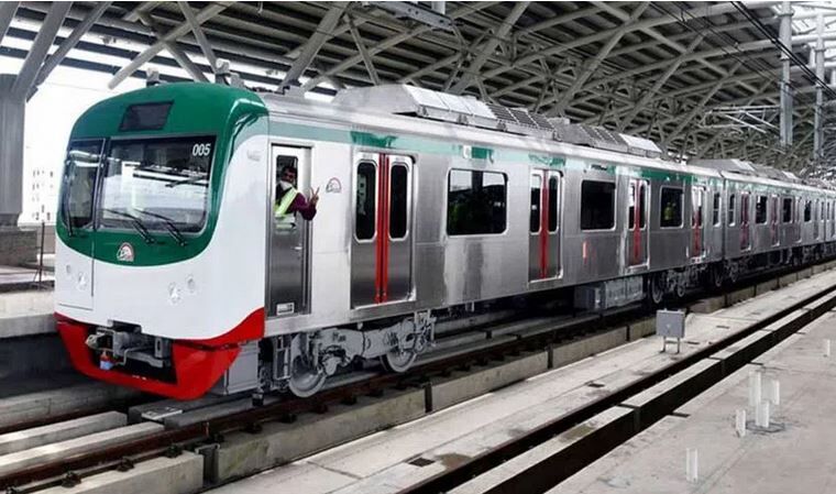 ap: ఏపీ మె­ట్రో రైల్ ప్రా­జె­క్టు­లో కీలక ముం­ద­డు­గు