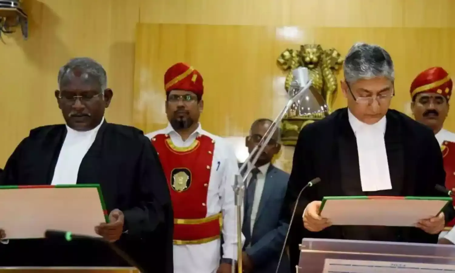 AP High Court : ఏపీ హైకోర్టు న్యాయమూర్తిగా జస్టిస్ బట్టు దేవానంద్ ప్రమాణం AP High Court : ఏపీ హైకోర్టు న్యాయమూర్తిగా జస్టిస్ బట్టు దేవానంద్ ప్రమాణం