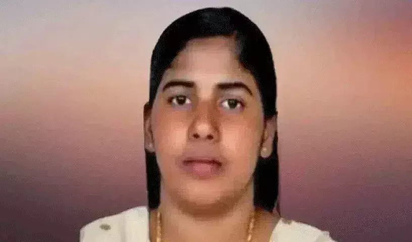 Nimisha Priya : నిమిష ప్రియకు భారీ ఊరట.. ఉరిశిక్ష రద్దు చేసిన యెమెన్! Nimisha Priya : నిమిష ప్రియకు భారీ ఊరట.. ఉరిశిక్ష రద్దు చేసిన యెమెన్!