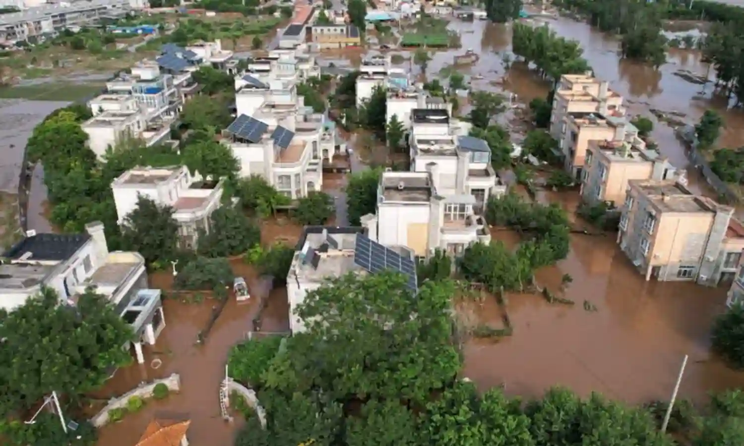 China Floods: చైనాను ముంచెత్తిన భారీ వర్షాలు ..వరదల బీభత్సం China Floods: చైనాను ముంచెత్తిన భారీ వర్షాలు ..వరదల బీభత్సం