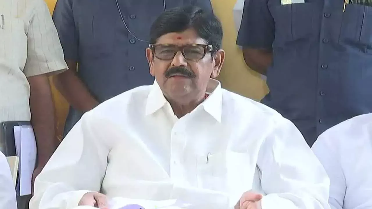 AP : వైసీపీ అప్పులు చేసినా.. మేం రాష్ట్రాన్ని ముందుకు నడుపుతున్నాం: మంత్రి ఆనం AP : వైసీపీ అప్పులు చేసినా.. మేం రాష్ట్రాన్ని ముందుకు నడుపుతున్నాం: మంత్రి ఆనం