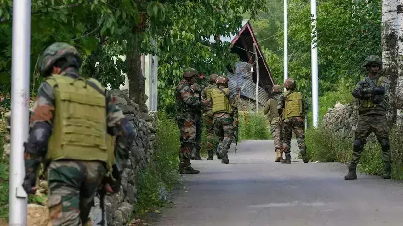 Encounter : జమ్ము కశ్మీర్లో ఎన్కౌంటర్.. Encounter : జమ్ము కశ్మీర్లో ఎన్కౌంటర్..