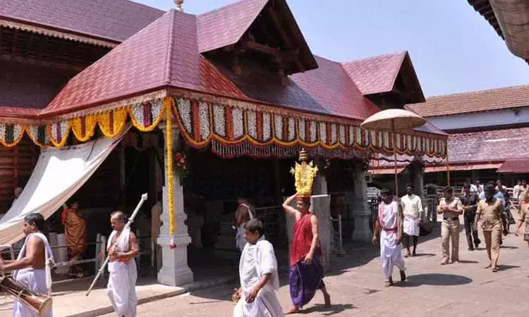 Dharmasthala Case: లైంగిక బాధితుల మృతదేహాలు.. బయటపడ్డ అస్థిపంజర అవశేషాలు..