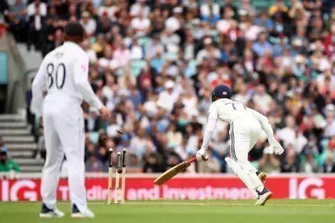 ENG vs ind: భారత బ్యాటర్ల తడబ్యాటు ENG vs ind: భారత బ్యాటర్ల తడబ్యాటు