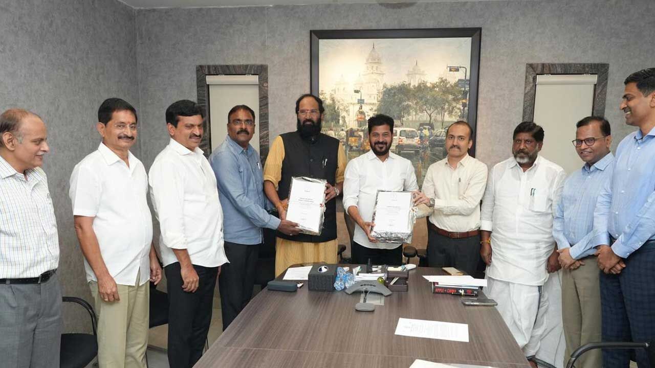 Telangana : సీఎం రేవంత్‌కు కాళేశ్వరం నివేదిక.. నెక్ట్స్ ఏంటీ..?