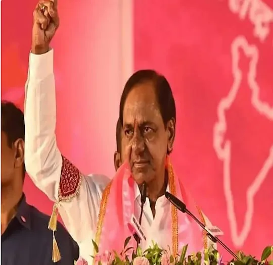 KCR: అరెస్ట్ చేస్తారు.. అయినా భయపడొద్దు KCR: అరెస్ట్ చేస్తారు.. అయినా భయపడొద్దు
