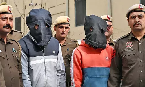 Red Fort: ఎర్రకోటలోకి ప్రవేశించేందుకు ప్రయత్నం చేసిన బంగ్లాదేశీ అక్రమ వలసదారులు..