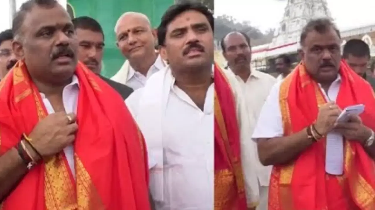 AP Minister : తిరుమల శ్రీవారి సేవలో ఏపీ మంత్రి! AP Minister : తిరుమల శ్రీవారి సేవలో ఏపీ మంత్రి!