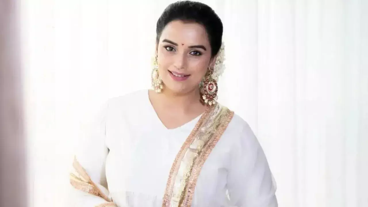 Actress Shwetha Menon : నటి శ్వేతా మేనన్‌పై కేసు నమోదు