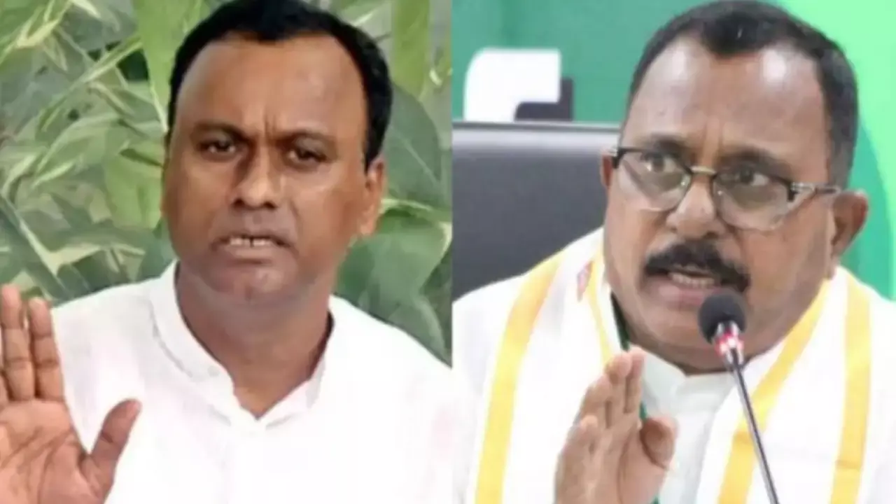 TG : సీఎంపై కోమటిరెడ్డి కామెంట్స్.. తీవ్రంగా పరిగణించిన క్రమశిక్షణ కమిటీ TG : సీఎంపై కోమటిరెడ్డి కామెంట్స్.. తీవ్రంగా పరిగణించిన క్రమశిక్షణ కమిటీ