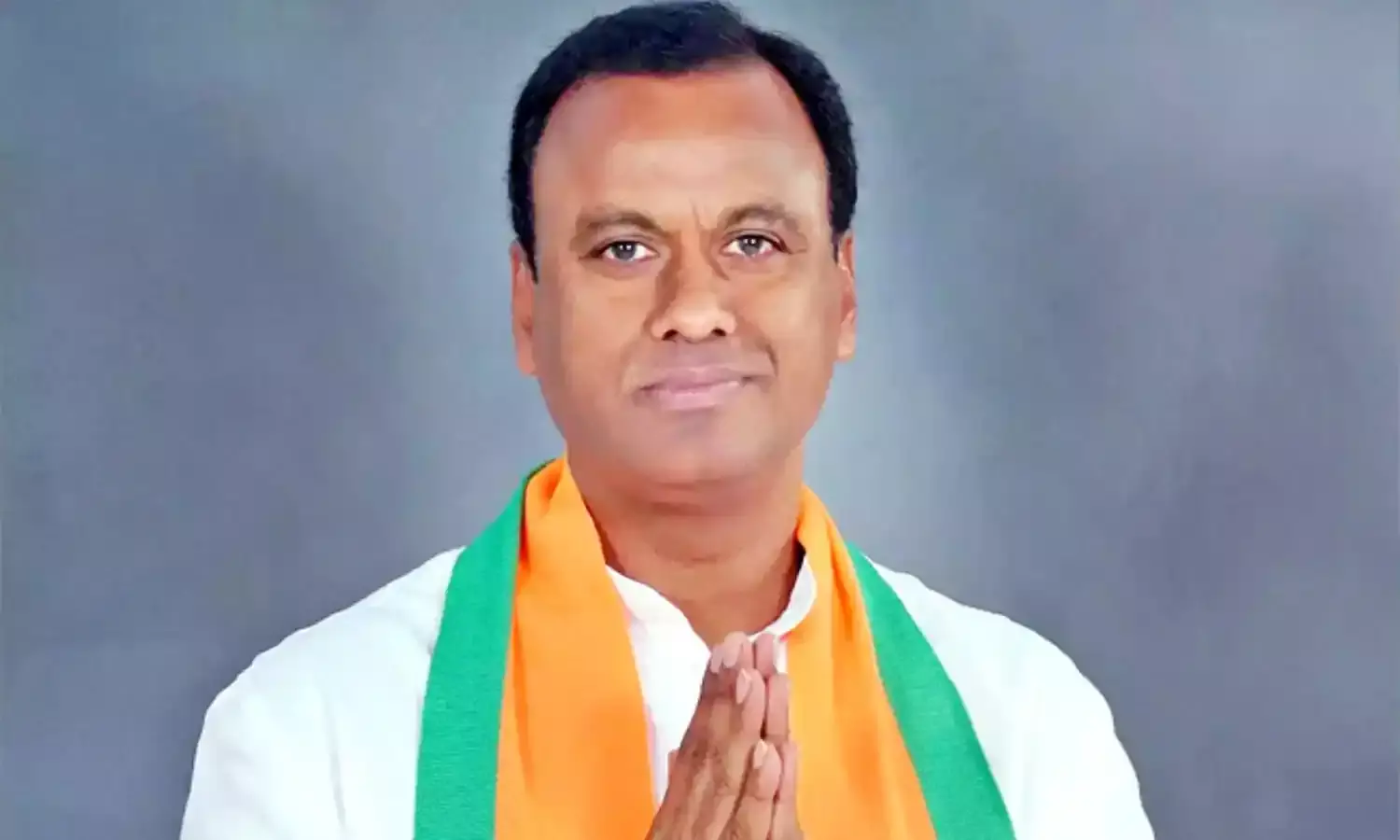 congress: కాంగ్రెస్ నుంచి రాజగోపాల్రెడ్డి అవుట్..? congress: కాంగ్రెస్ నుంచి రాజగోపాల్రెడ్డి అవుట్..?