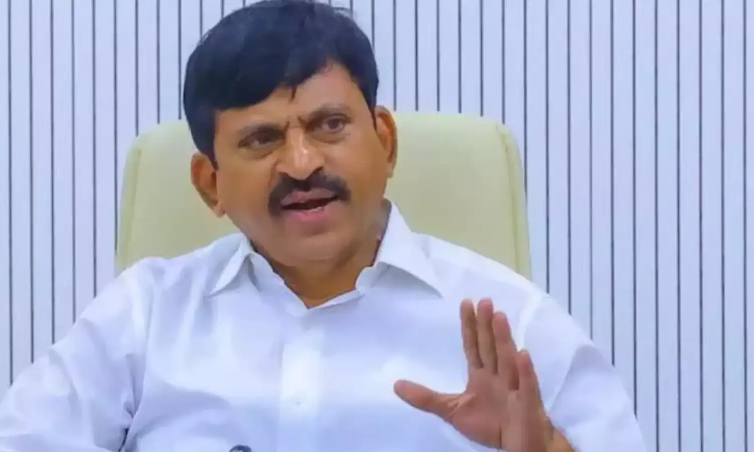 Minister Ponguleti : ఆ రెండు పార్టీలు తోడుదొంగలుగా మారి బీసీ బిల్లును అడ్డుకున్నాయి - పొంగులేటి Minister Ponguleti : ఆ రెండు పార్టీలు తోడుదొంగలుగా మారి బీసీ బిల్లును అడ్డుకున్నాయి - పొంగులేటి
