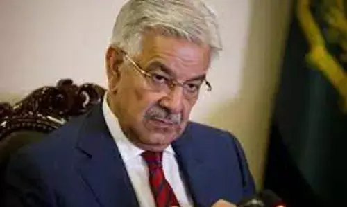 AP Singh: భారత్ చేసిన దాడుల్లో ఒక్క యుద్ధ విమానం కూడా దెబ్బతినలేదన్న పాక్ రక్షణ మంత్రి