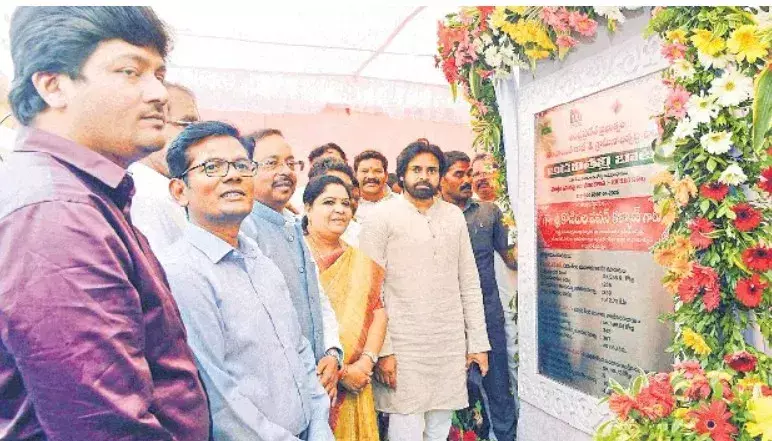 PAWAN: అడవి తల్లి బాటలో డిప్యూటీ సీఎం పవన్‌కల్యాణ్