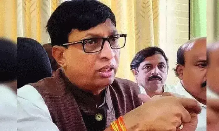 మాంసంలో విషం కలిపి దాదాపు 2,800 కుక్కలను చంపాము: కర్ణాటక MLC