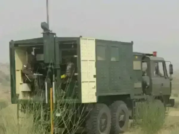Indian Army: ఎల్ఓసీలో మూడు అంచెల రోబోటిక్ భద్రత. Indian Army: ఎల్ఓసీలో మూడు అంచెల రోబోటిక్ భద్రత.
