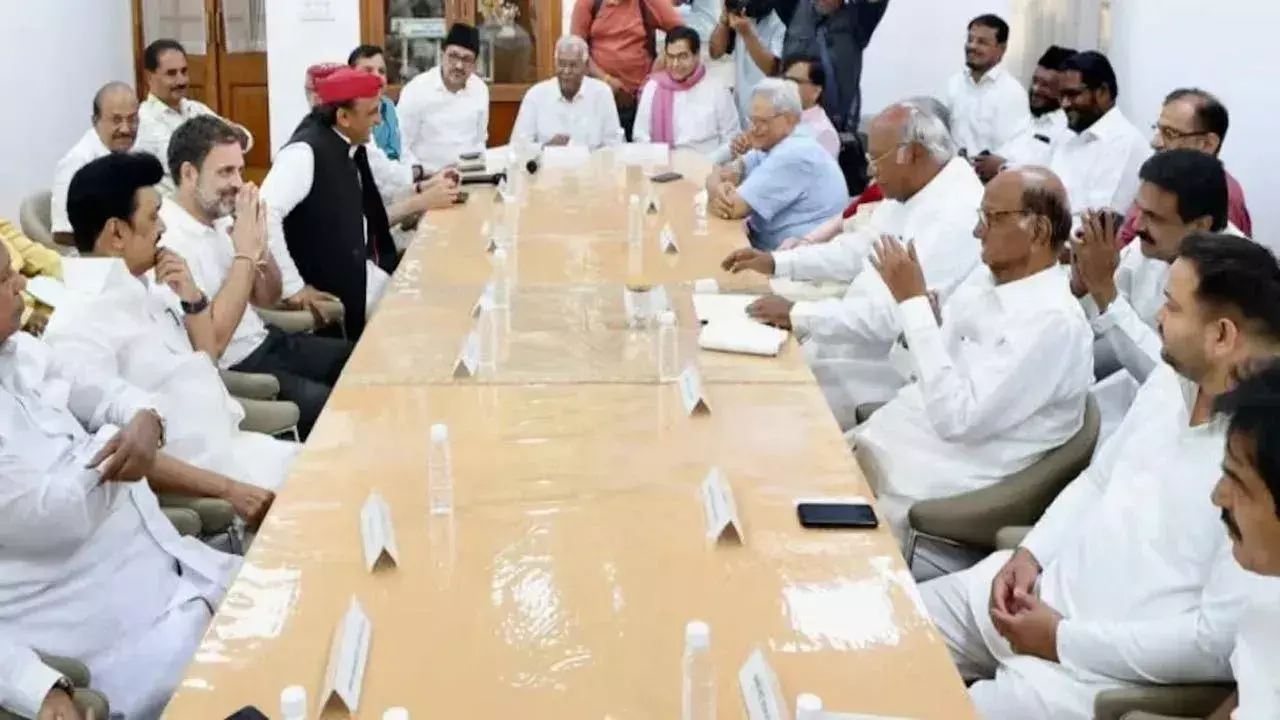 Vice president : ఇండియా కూటమి ఉప రాష్ట్రపతి అభ్యర్థిగా సుప్రీంకోర్టు మాజీ జడ్జి..! Vice president : ఇండియా కూటమి ఉప రాష్ట్రపతి అభ్యర్థిగా సుప్రీంకోర్టు మాజీ జడ్జి..!