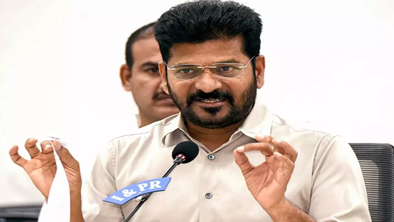 CM Revanth Reddy : హైదరాబాద్ అభివృద్ధిని అడ్డుకునే వారు ప్రజలకు శత్రువులు CM Revanth Reddy : హైదరాబాద్ అభివృద్ధిని అడ్డుకునే వారు ప్రజలకు శత్రువులు