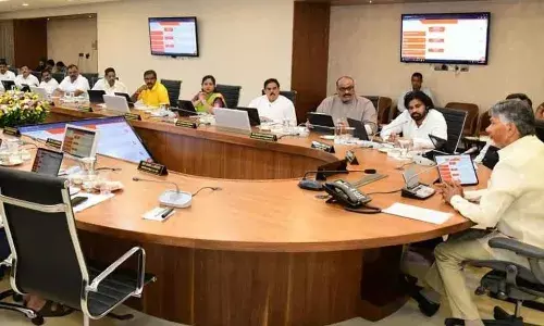 AP CABINET: ప్రజా ప్రతినిధులూ..మీరే ఇలా చేస్తే ఎలా.?