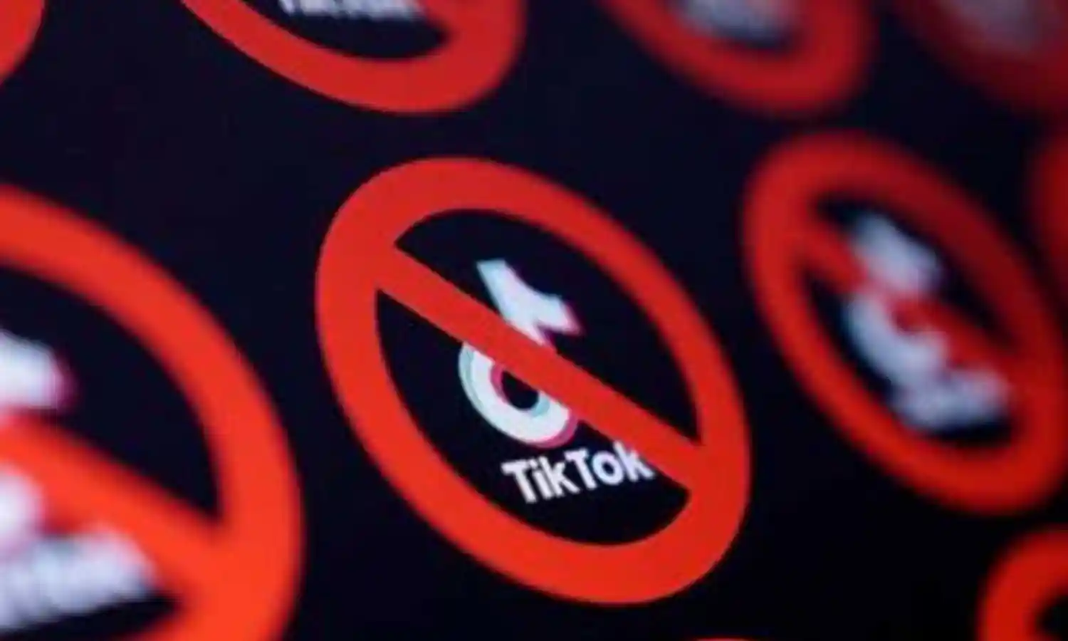 TikTok : భారత్లోకి మళ్లీ టిక్టాక్.. కేంద్రం క్లారిటీ TikTok : భారత్లోకి మళ్లీ టిక్టాక్.. కేంద్రం క్లారిటీ