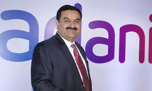 ADANI CASE: ఆదానీ కేసు.. అమెరికాకు తప్పని ఆటంకాలు ADANI CASE: ఆదానీ కేసు.. అమెరికాకు తప్పని ఆటంకాలు