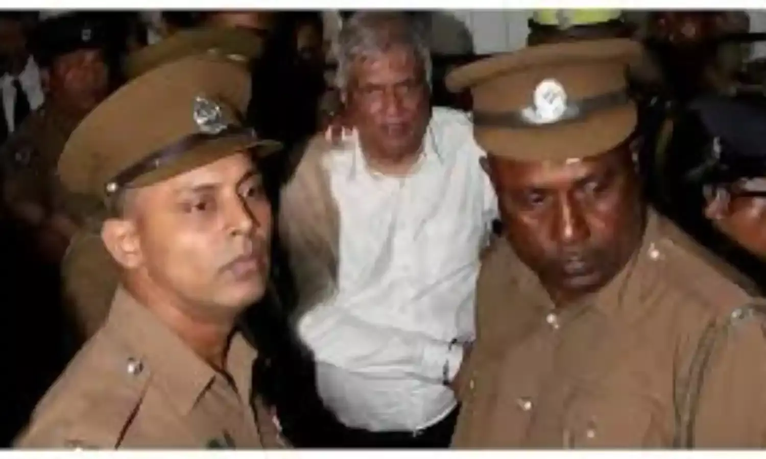 Ranil Wickremesinghe : శ్రీలంక మాజీ అధ్యక్షుడు ఆసుపత్రికి తరలింపు Ranil Wickremesinghe : శ్రీలంక మాజీ అధ్యక్షుడు ఆసుపత్రికి తరలింపు