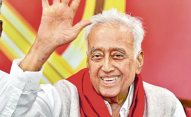 SURAVARAM: విప్లవ నాయకుడు.... ప్రజల స్నేహితుడు.. SURAVARAM: విప్లవ నాయకుడు.... ప్రజల స్నేహితుడు..