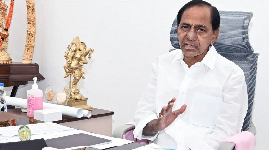 KCR: కేసీఆర్‌కు మళ్లీ అనారోగ్యం.. ఫామ్‌హౌస్‌కు వైద్యులు.!