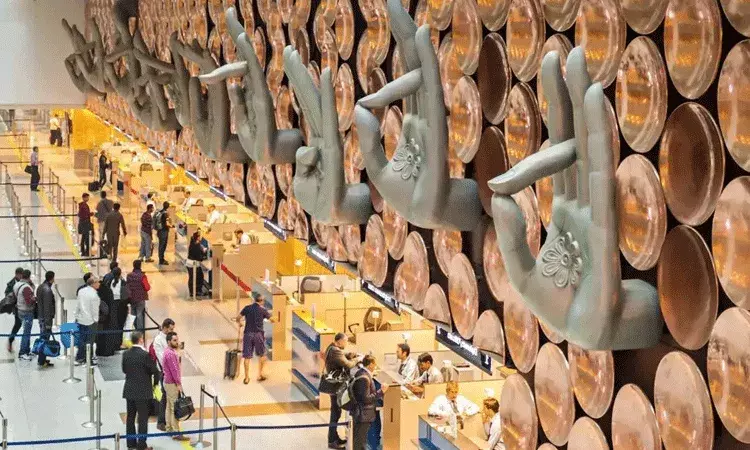 Delhi: ఐజిఐ విమానాశ్రయంలోని ఐకానిక్ 9 ముద్రలు.. వాటి వెనుక కథ