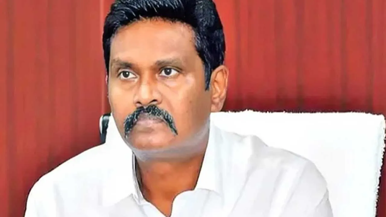 IPS Officer PV Sunil Kumar : ఐపీఎస్ పీవీ సునీల్ కుమార్ సస్పెన్షన్ పొడిగింపు IPS Officer PV Sunil Kumar : ఐపీఎస్ పీవీ సునీల్ కుమార్ సస్పెన్షన్ పొడిగింపు