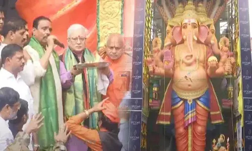 Khairatabad Maha Ganapati : ఖైరతాబాద్ మహా గణపతికి గవర్నర్ తొలి పూజ..