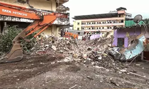 Mumbai: కూలిన అపార్ట్‌మెంట్.. 14 మంది మృతి, అనేక మందికి గాయాలు