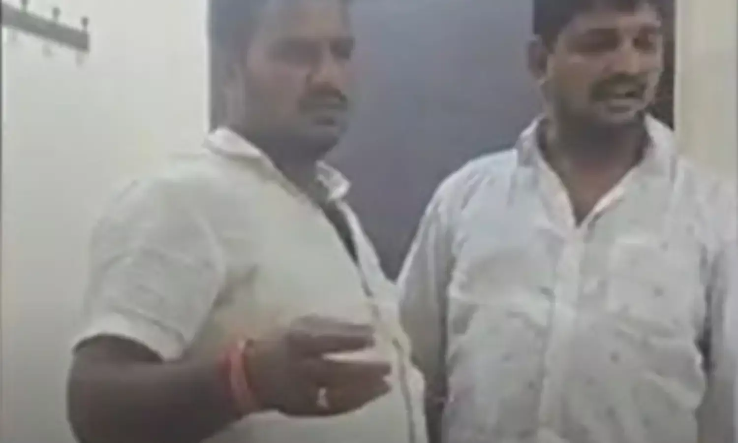 TDP MLA: టీడీపీ ఎమ్మెల్యే హత్యకు భారీ కుట్ర TDP MLA: టీడీపీ ఎమ్మెల్యే హత్యకు భారీ కుట్ర