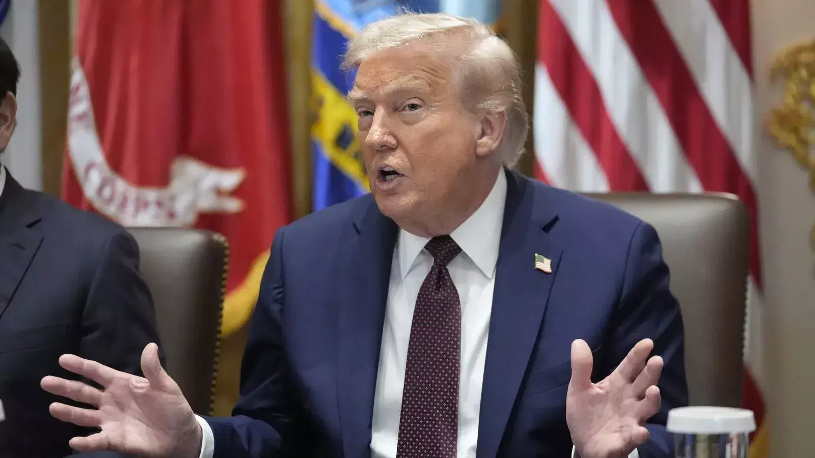 US-India Tariffs Row : భారత్తో సంబంధాలు వన్ సైడ్ డిజాస్టర్ అంటూ ట్రంప్ అక్కసు. US-India Tariffs Row : భారత్తో సంబంధాలు వన్ సైడ్ డిజాస్టర్ అంటూ ట్రంప్ అక్కసు.