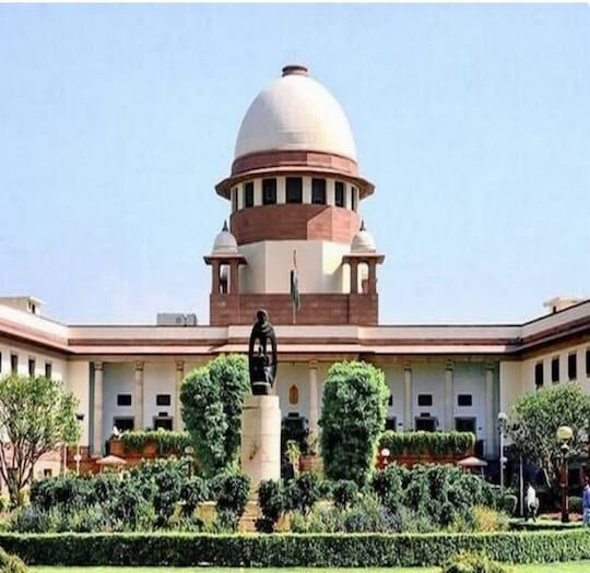 SC: నాలుగేళ్లు తెలంగాణలో చదివితేనే "లోకల్"