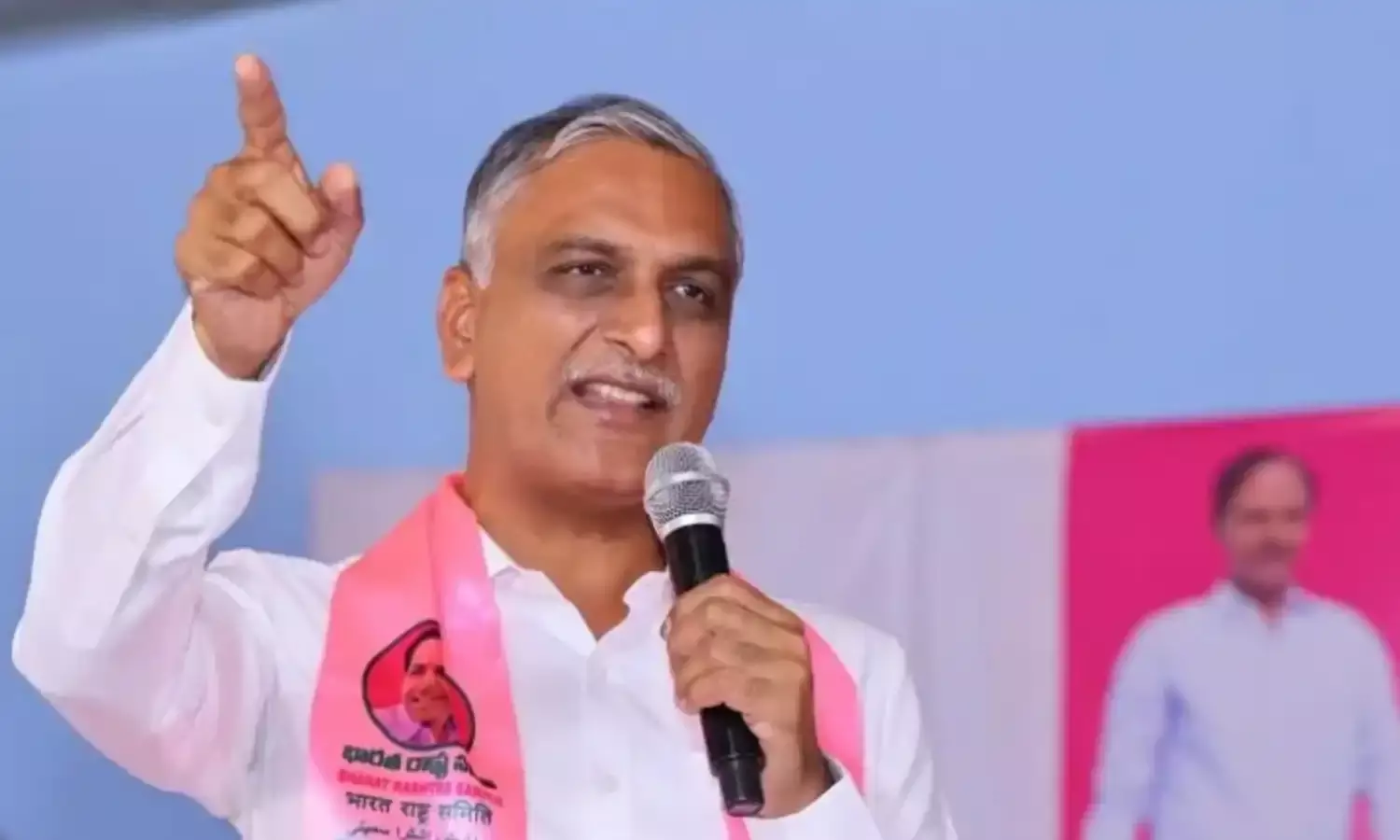 TG : బీఆర్ఎస్ లో కేసీఆరే సుప్రీం : హరీశ్ రావు TG : బీఆర్ఎస్ లో కేసీఆరే సుప్రీం : హరీశ్ రావు