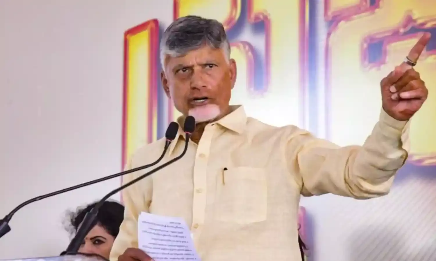 AP : క్వాంటమ్ టెక్నాలజీ కేంద్రంగా రాష్ట్రాన్ని తీర్చిదిద్దుతాం: సీఎం చంద్రబాబు AP : క్వాంటమ్ టెక్నాలజీ కేంద్రంగా రాష్ట్రాన్ని తీర్చిదిద్దుతాం: సీఎం చంద్రబాబు