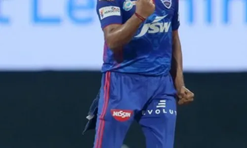 AMITH MISHRA: నచ్చిన వారికే జట్టులో చోటు AMITH MISHRA: నచ్చిన వారికే జట్టులో చోటు