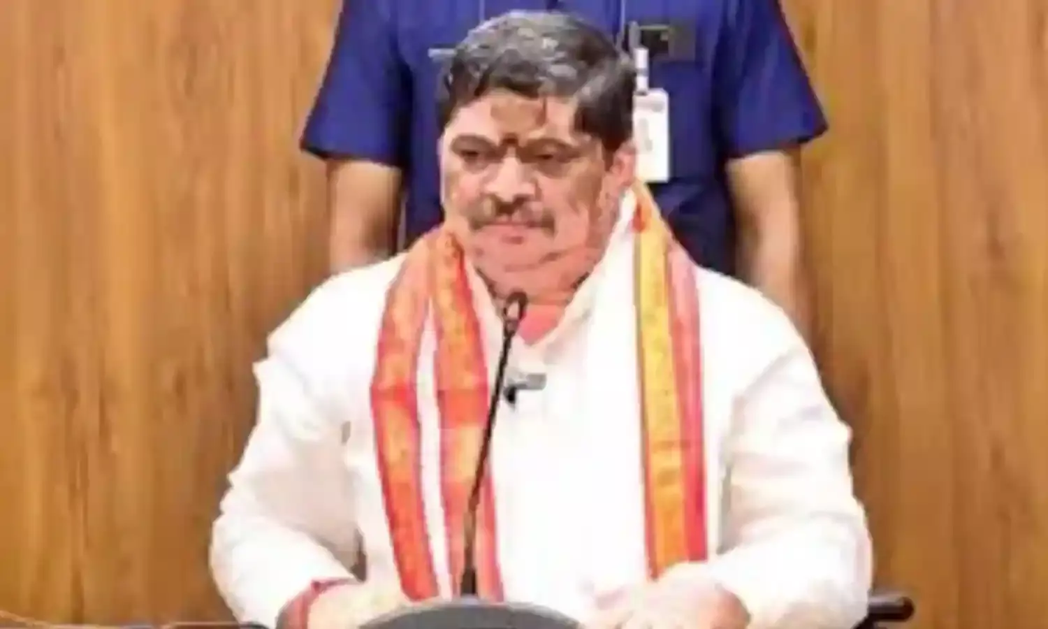TG : తెలంగాణలో ఎరువుల కొరత: కేంద్రంపై మంత్రి పొన్నం విమర్శలు TG : తెలంగాణలో ఎరువుల కొరత: కేంద్రంపై మంత్రి పొన్నం విమర్శలు