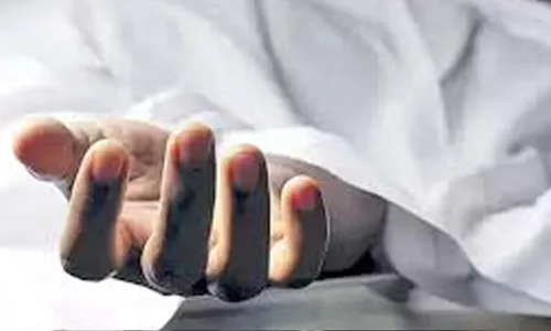 Crime News : నెల్లూరు జిల్లాలో యువకుడు దారుణ హత్య Crime News : నెల్లూరు జిల్లాలో యువకుడు దారుణ హత్య