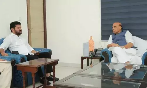 REVANTH: తెలంగాణకు రక్షణశాఖ భూములు ఇవ్వండి