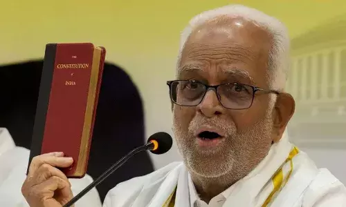 Elections : ఉపరాష్ట్రపతి ఎన్నికలపై సుదర్శన్ రెడ్డి హాట్ కామెంట్స్ Elections : ఉపరాష్ట్రపతి ఎన్నికలపై సుదర్శన్ రెడ్డి హాట్ కామెంట్స్