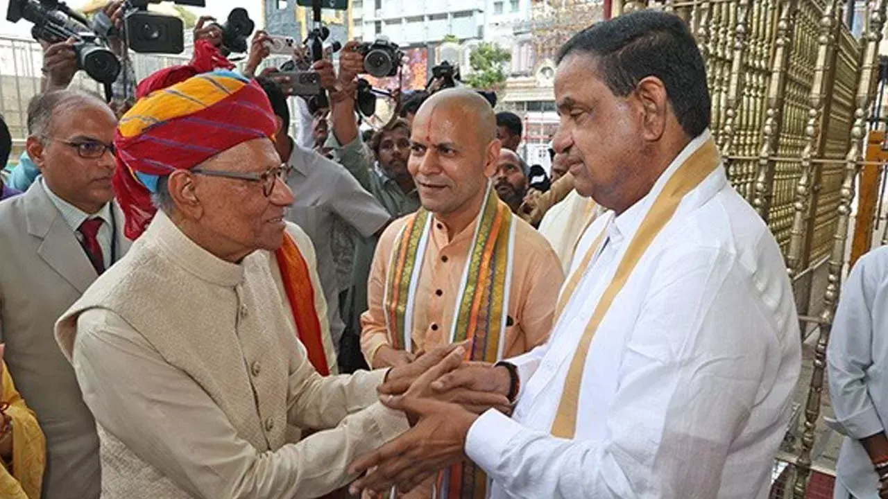 TTD : శ్రీవారిని దర్శించుకున్న మారిషస్ దేశ ప్రధాని TTD : శ్రీవారిని దర్శించుకున్న మారిషస్ దేశ ప్రధాని