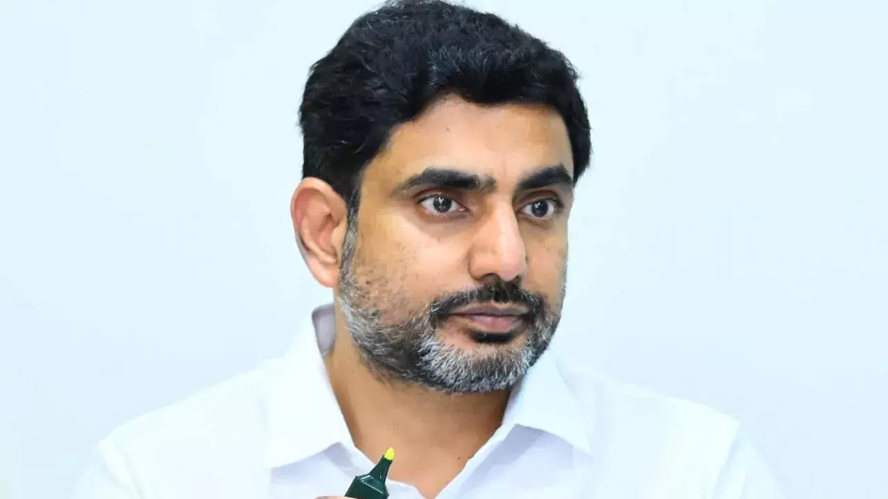 Nara Lokesh : లండన్ లో మంత్రి నారా లోకేష్ రోడ్ షో!